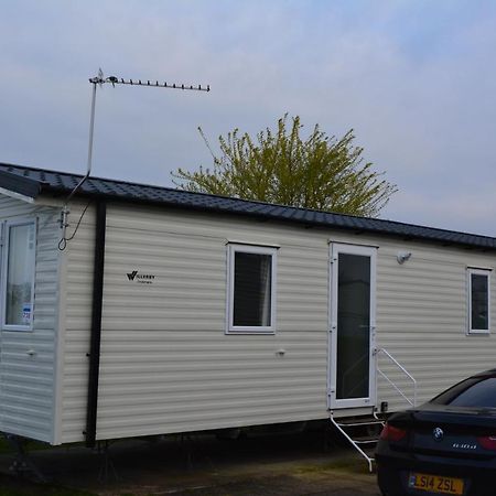 Holiday Home At Cherry Tree Holiday Park 738 Great Yarmouth Exterior photo